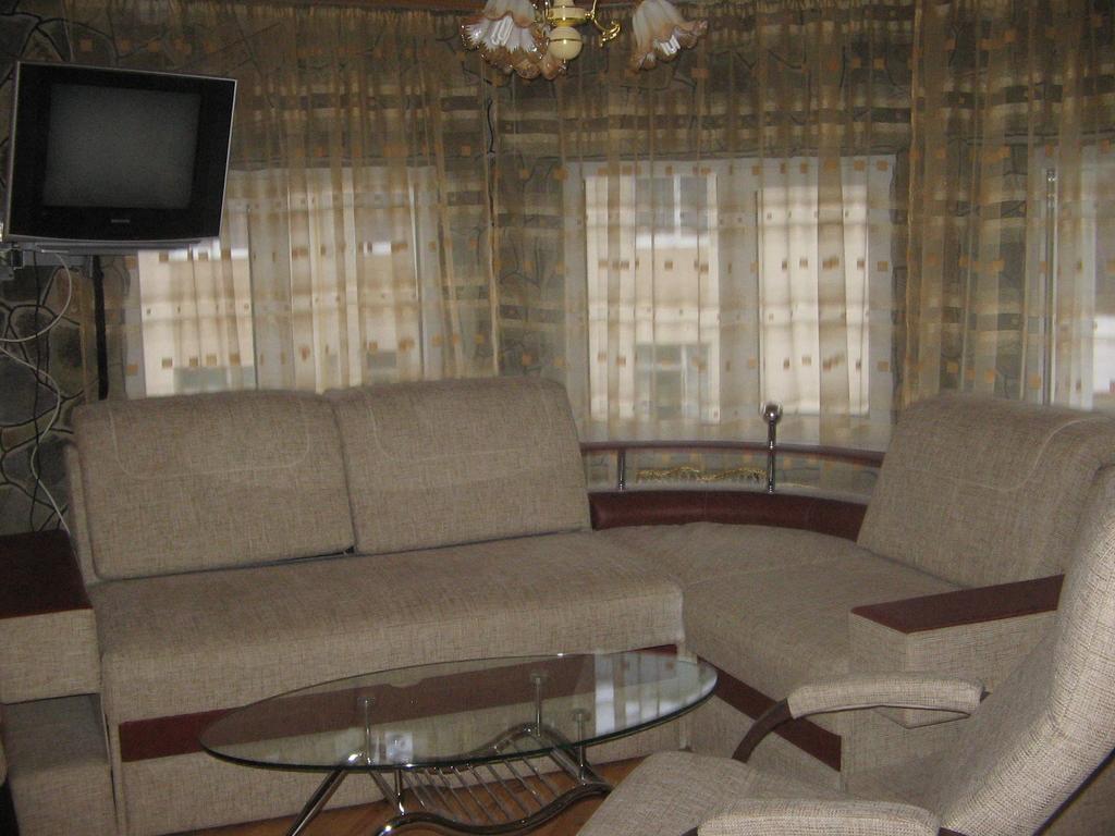 Makovytsya Hotel ยาเรมชา ภายนอก รูปภาพ