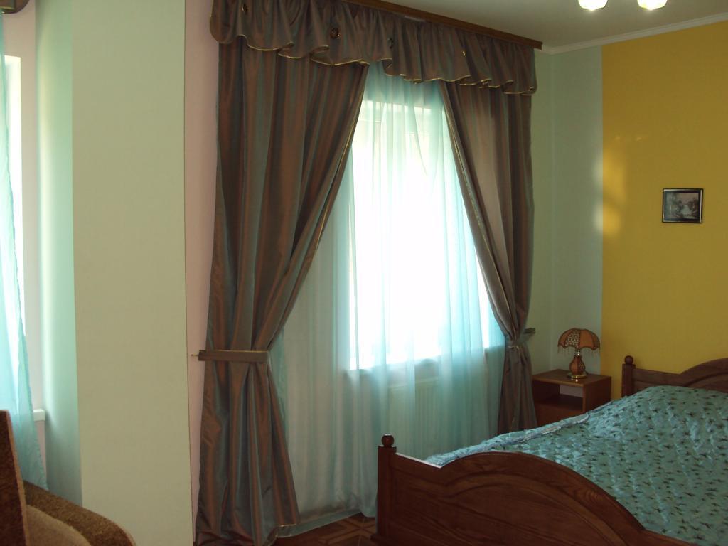 Makovytsya Hotel ยาเรมชา ภายนอก รูปภาพ